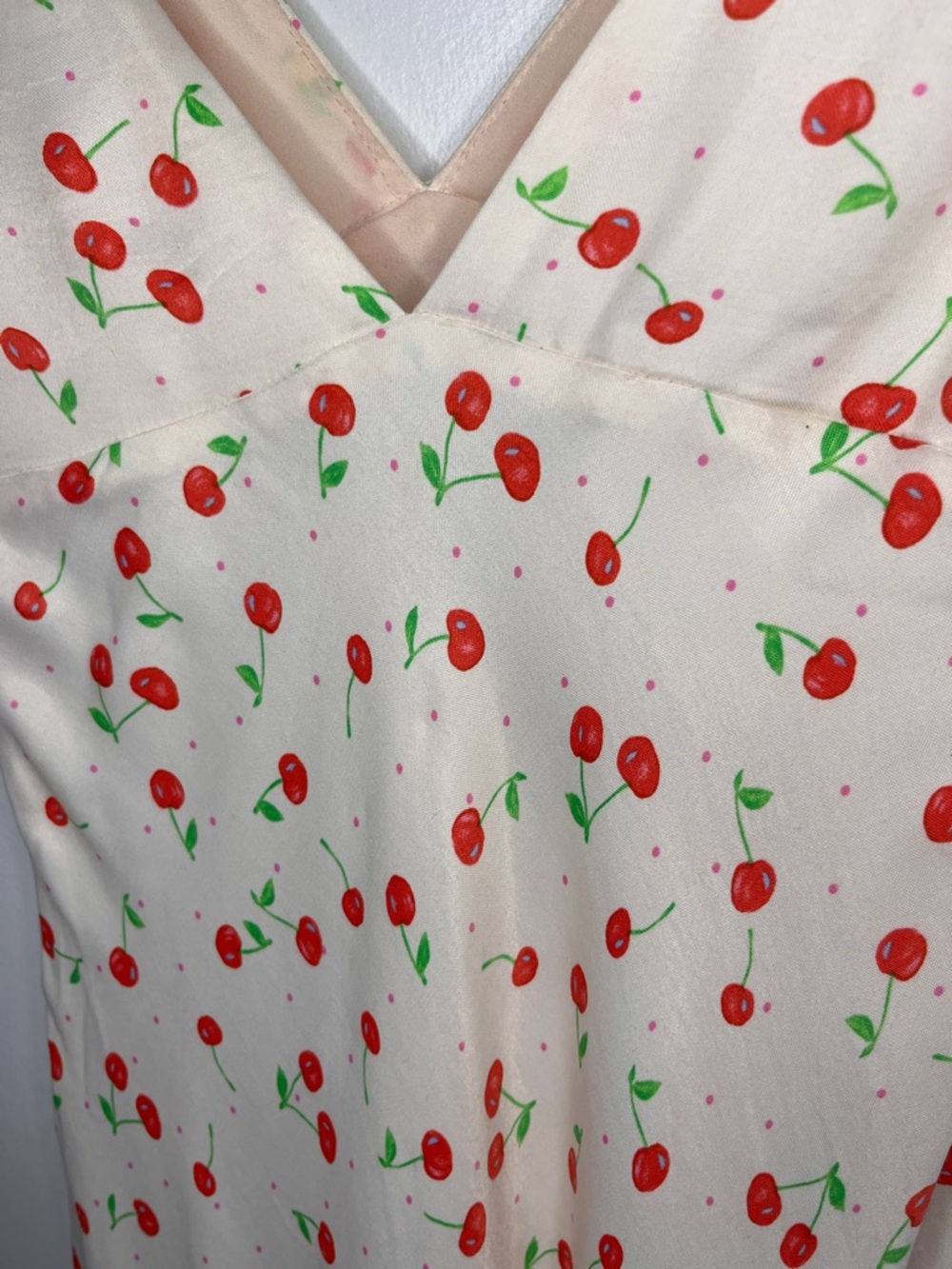 Zara Cherry Print Satin V-Neck Mini Dress USED SIZE XS - Picture 7 of 10